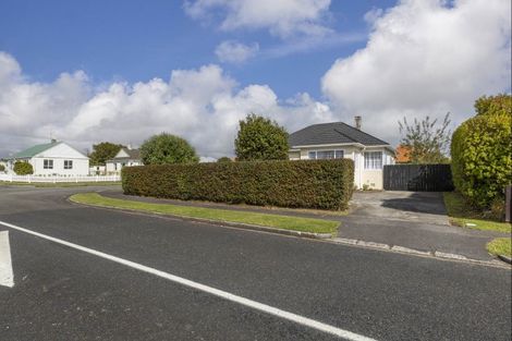 Photo of property in 55 Wrantage Street, Westown, New Plymouth, 4310