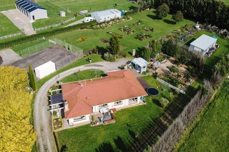 Photo of property in 47 Laws Road, Dannevirke, 4972