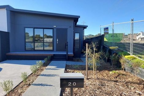 Photo of property in 20 Harvie Mcwatt Drive, Totara Park, Auckland, 2019