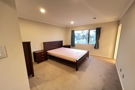 Photo of property in 37 Clover Drive, Henderson, Auckland, 0610