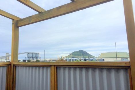 Photo of property in 2/57 Tawa Street, Mount Maunganui, 3116