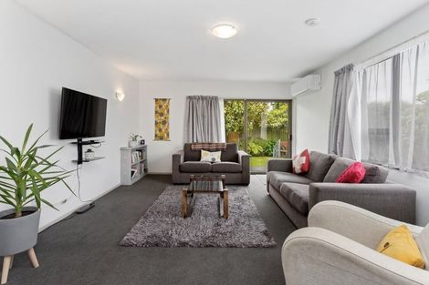 Photo of property in 9a Brake Street, Upper Riccarton, Christchurch, 8041