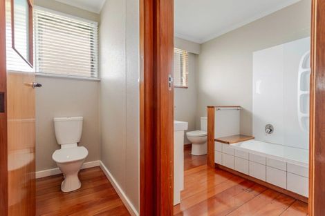 Photo of property in 27 Ruahine Street, Dannevirke, 4930
