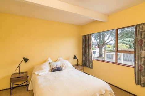 Photo of property in 22 Sunshine Avenue, Paraparaumu, 5032