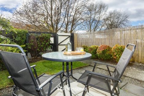 Photo of property in 2/16 Riverbank Street, Ebdentown, Upper Hutt, 5018