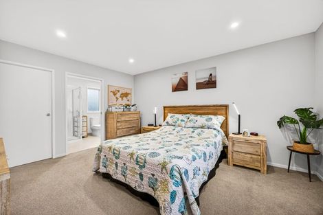 Photo of property in 28a Inverness Road, Browns Bay, Auckland, 0630