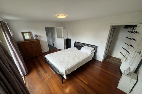 Photo of property in 37 Putnam Street, Northland, Wellington, 6012