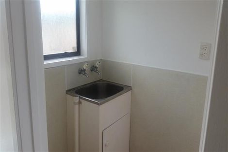 Photo of property in 18 Sulphur Beach Road, Northcote Point, Auckland, 0627