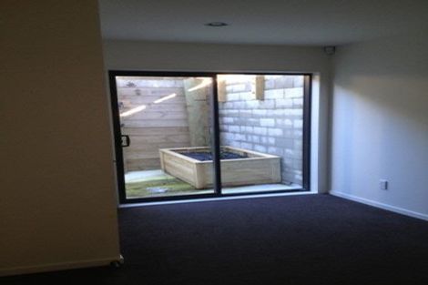 Photo of property in 7/11 Gordon Place, Newtown, Wellington, 6021