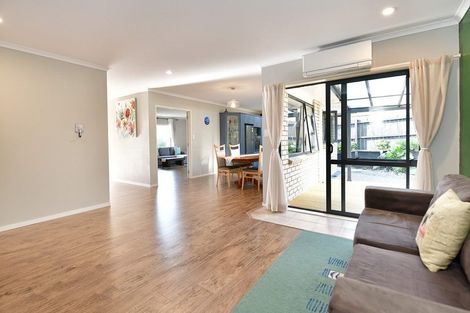 Photo of property in 342 Gulf Harbour Drive, Gulf Harbour, Whangaparaoa, 0930