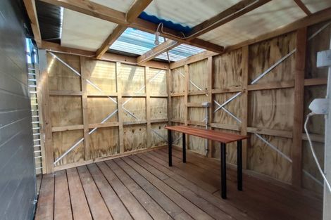 Photo of property in 300 Kingseat Road, Kingseat, Pukekohe, 2679