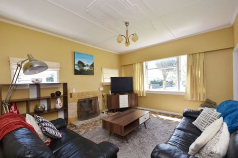 Photo of property in 19 Dipton Street, Kingswell, Invercargill, 9812