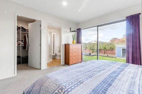 Photo of property in 31 Wiltshire Drive, Huntington, Hamilton, 3210