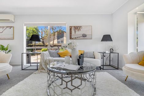 Photo of property in 20 Horlicks Place, Randwick Park, Auckland, 2105