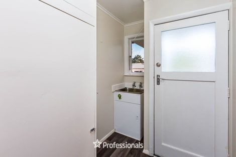 Photo of property in 53 Totara Park Road, Clouston Park, Upper Hutt, 5018