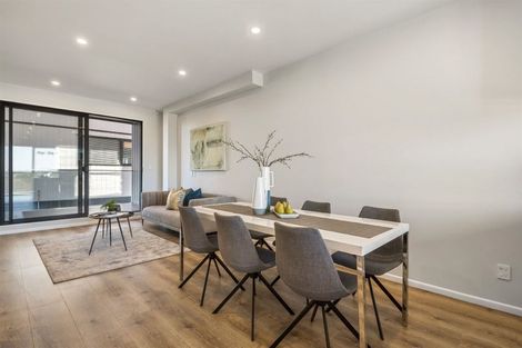 Photo of property in 2/14 Williamson Avenue, Belmont, Auckland, 0622