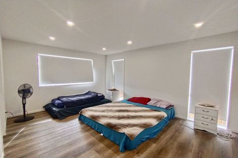Photo of property in 45 Atkinson Road, Titirangi, Auckland, 0604