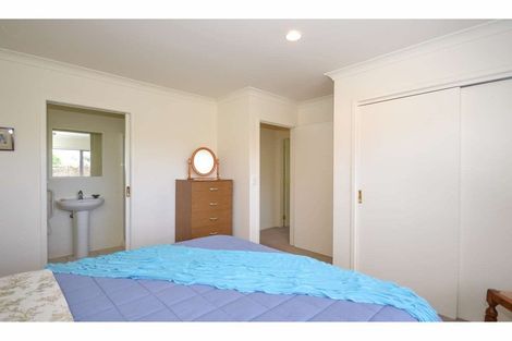 Photo of property in 1a Oakridge Drive, Kerikeri, 0230