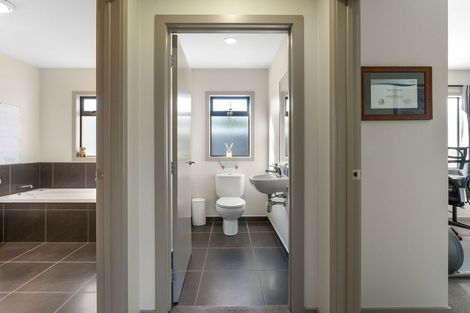 Photo of property in 202 Acacia Bay Road, Nukuhau, Taupo, 3330