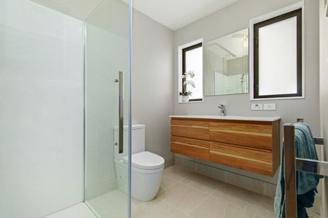 Photo of property in 47 Peterhouse Street, Tawa, Wellington, 5028