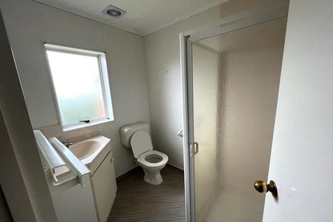 Photo of property in 8 Tern Place, Unsworth Heights, Auckland, 0632