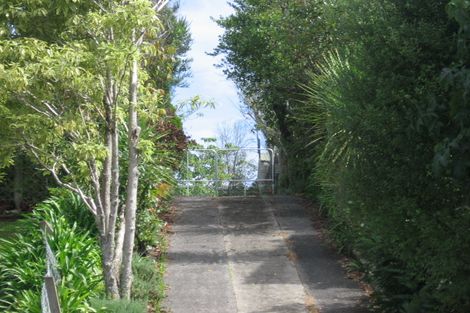 Photo of property in 6 Hilling Street, Titirangi, Auckland, 0604