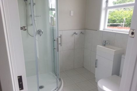 Photo of property in 8 President Avenue, Papakura, 2110