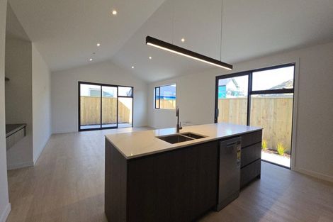 Photo of property in 13 Goldfinch Drive, Jacks Point, 9371