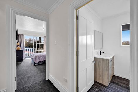 Photo of property in 36 Tawhiti Road, Hawera, 4610