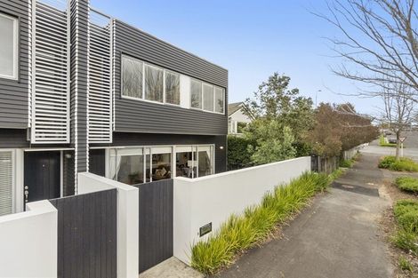 Photo of property in 23u5 Marama Street, Frankton, Hamilton, 3204