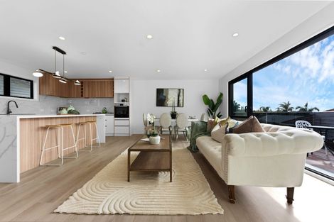 Photo of property in 16a Brandon Road, Glen Eden, Auckland, 0602