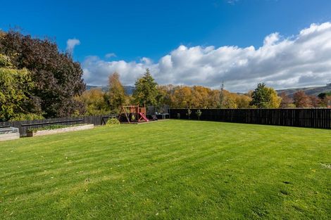Photo of property in 8 Buckeye Grove, Outram, 9019