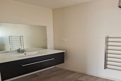 Photo of property in 8 Rollin Street, Heathcote Valley, Christchurch, 8022