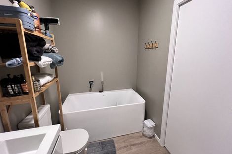 Photo of property in 4 Kopua Place, Whitby, Porirua, 5024