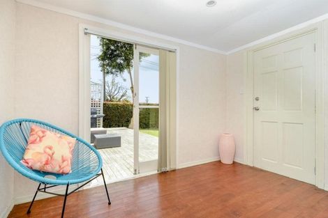 Photo of property in 74 Pooks Road, Ranui, Auckland, 0612