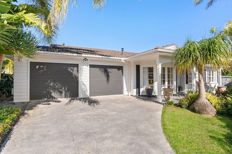 Photo of property in 6 Adonis Place, Half Moon Bay, Auckland, 2012