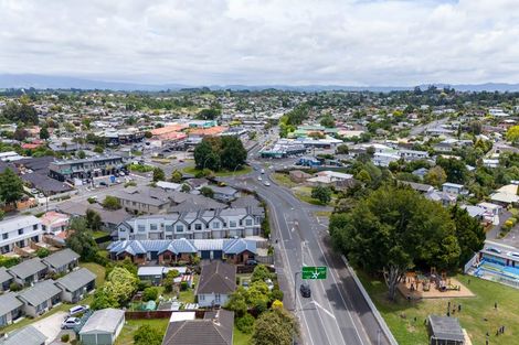 Photo of property in 201u3 Massey Street, Frankton, Hamilton, 3204