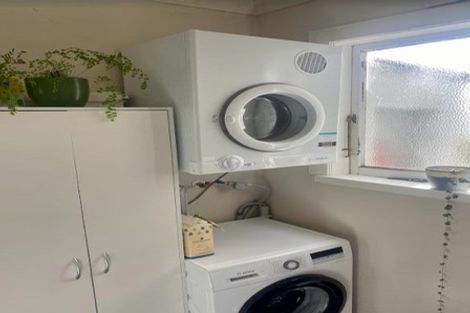 Photo of property in 77 Todman Street, Brooklyn, Wellington, 6021