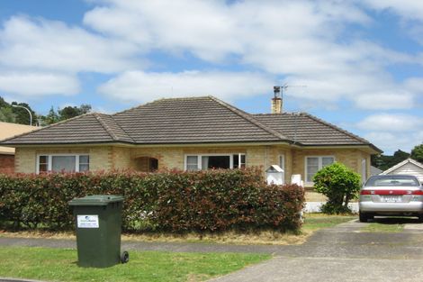 Photo of property in 5 Kiwi Place, Pukekohe, 2120