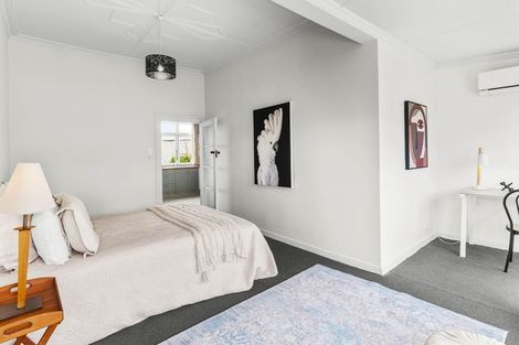 Photo of property in 4 Argyle Street, Mornington, Dunedin, 9011