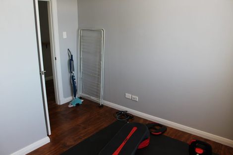 Photo of property in 1 Alfred Street, Caversham, Dunedin, 9012