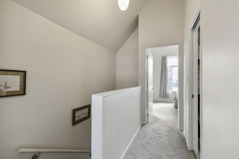 Photo of property in Pirie Street Townhouses, 32/35u Pirie Street, Mount Victoria, Wellington, 6011