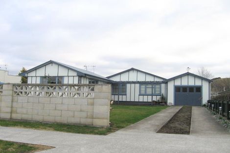 Photo of property in 21a Hammond Road, Taradale, Napier, 4112