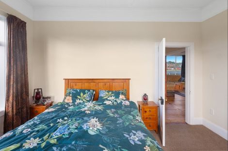 Photo of property in 73 London Street, Hampden, 9410