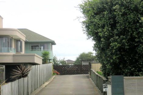 Photo of property in 1/186 Marine Parade, Mount Maunganui, 3116