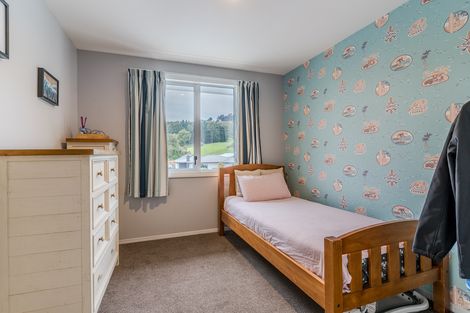 Photo of property in 25 Elwyn Crescent, Green Island, Dunedin, 9018