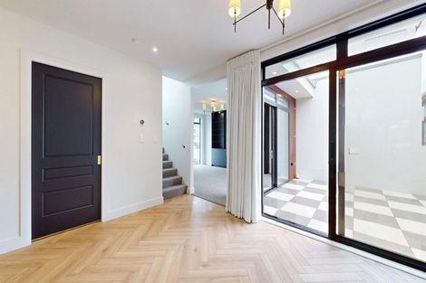 Photo of property in 9a Edge Hill, Mount Victoria, Wellington, 6011