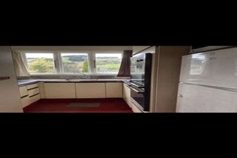 Photo of property in 38 Marine Parade, Macandrew Bay, Dunedin, 9014