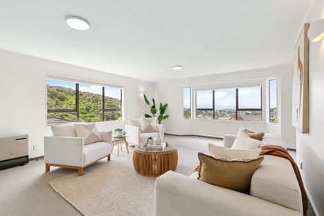 Photo of property in 18 Satara Crescent, Khandallah, Wellington, 6035