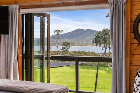 Photo of property in 65 Tangiteroria Lane, Pauanui, Hikuai, 3579